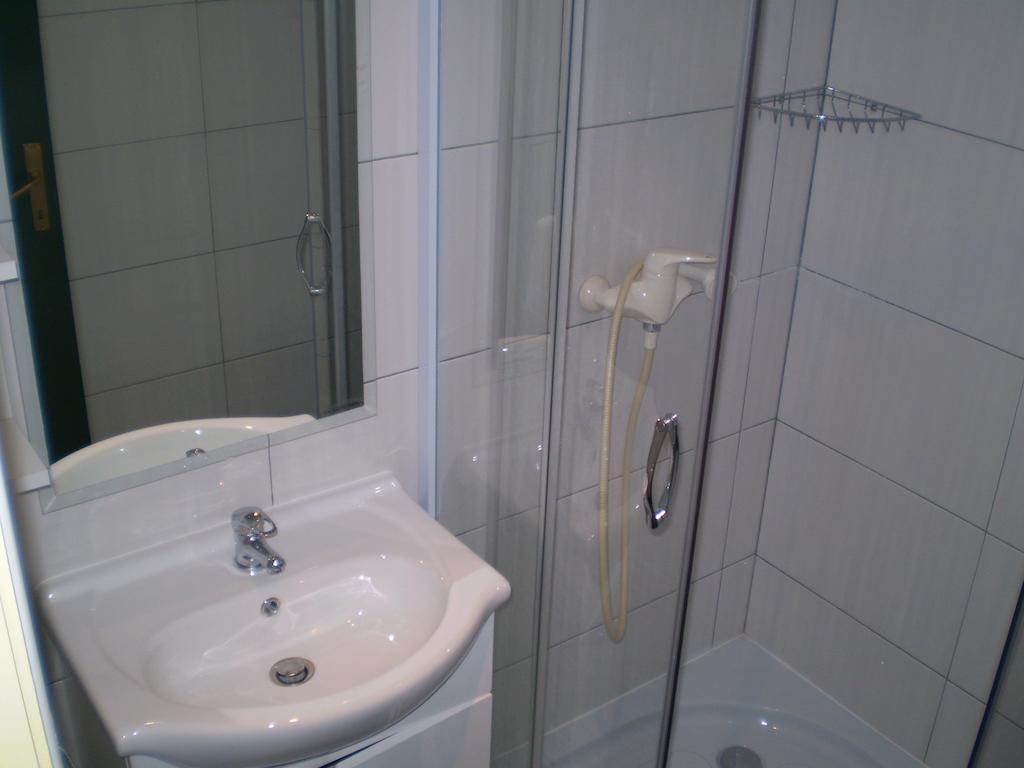 Apartments Ingrid Novigrad  Room photo